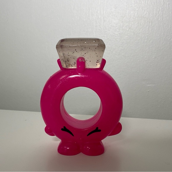Ronda Ring RARE SHOPKINS McDonald's Happy Meal - Picture 4 of 10